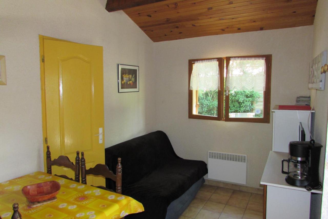 Les Chalets Du Verger Des Ascarines Corneilla-de-Conflent Luaran gambar